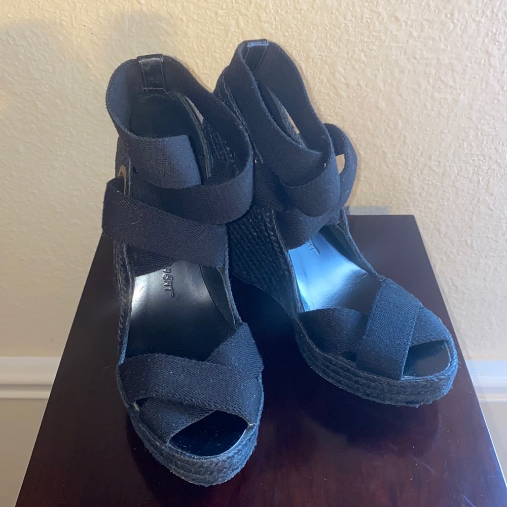 Jean Michael Cazabat wedges